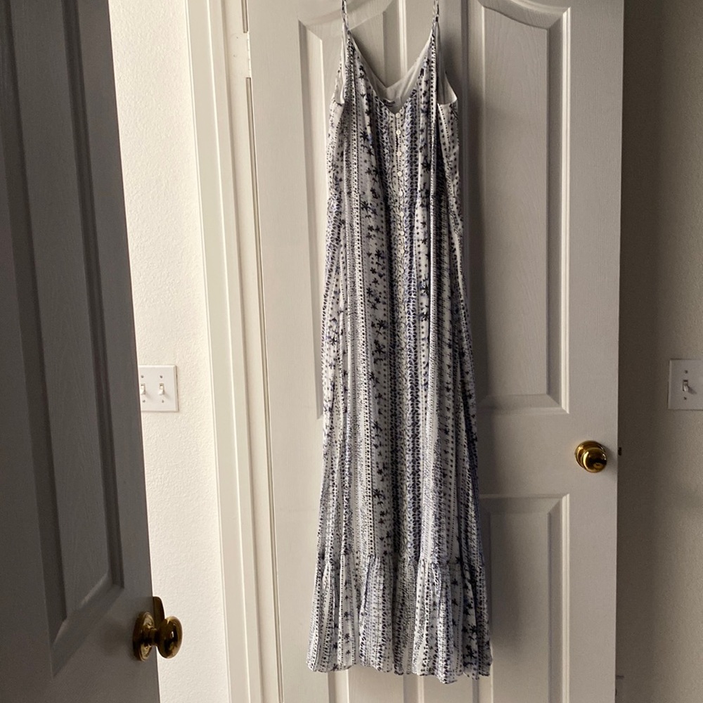 Beautiful spaghetti-strap Maxi Dress